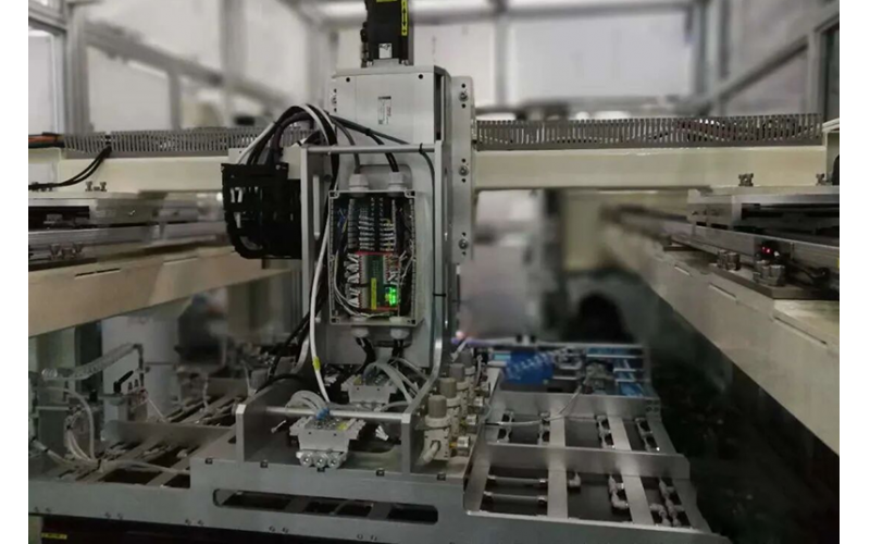 如何通过Copley双轴驱动器优化龙门架的动态精度与同步性